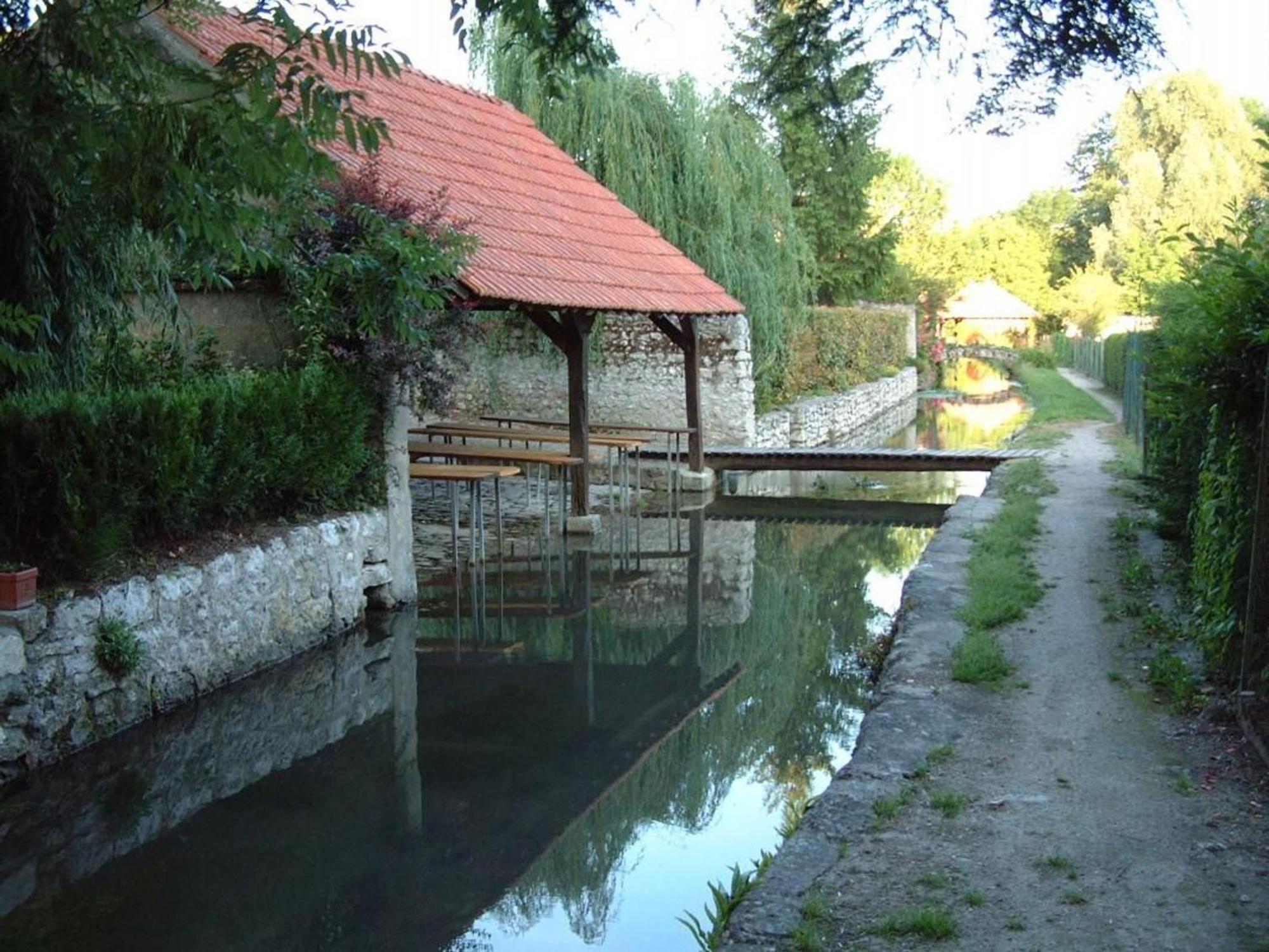 Charme Au Coeur Des Chateaux De La Loire Avec Wifi - Fr-1-590-305 Tavers Exterior foto